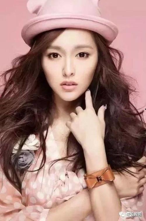 51cgfun今日爆料明星,今日明星动态大揭秘！”