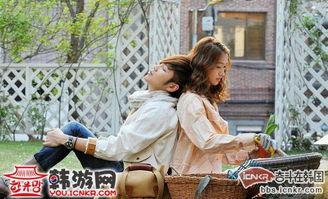 韩剧爱情雨在线观看,穿越时空的浪漫邂逅