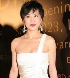 那些明星是平胸,盘点那些令人惊艳的零瑕疵身材明星