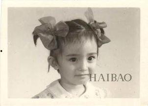 不同女明星小时候,女明星们小时候的可爱瞬间回顾