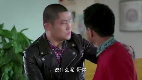 单人单坐吃瓜看戏